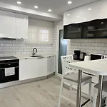 El Pato Primera Linea Μπένιντορμ